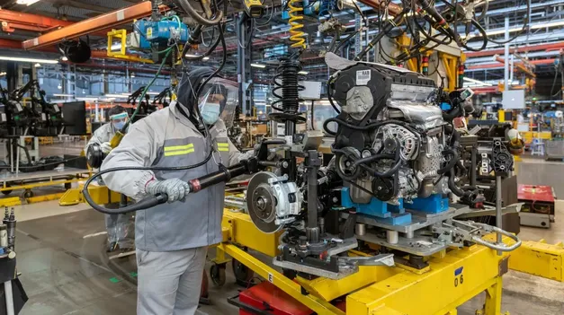 Según el Indec, algunos sectores industriales muestran recuperación.