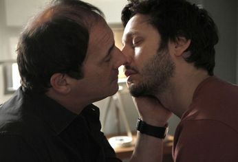 Lunes caliente: el beso de Chávez Vicuña va contra la final de Celebrity Splash