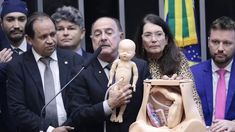 La iniciativa es impulsada por los diputados bolsonaristas. La iniciativa es impulsada por los diputados bolsonaristas.