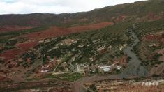 Este pequeño pueblo se encuentra a 3.500 metros sobre el nivel del mar Este pequeño pueblo se encuentra a 3.500 metros sobre el nivel del mar
