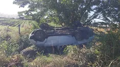 Le pasaron un mate, volcó y murió: trágico accidente en La Plata Le pasaron un mate, volcó y murió: trágico accidente en La Plata