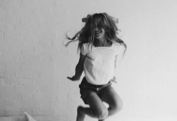 Una nena de tres años que se volvió viral por su particular manera de bailar cuarteto.&nbsp;