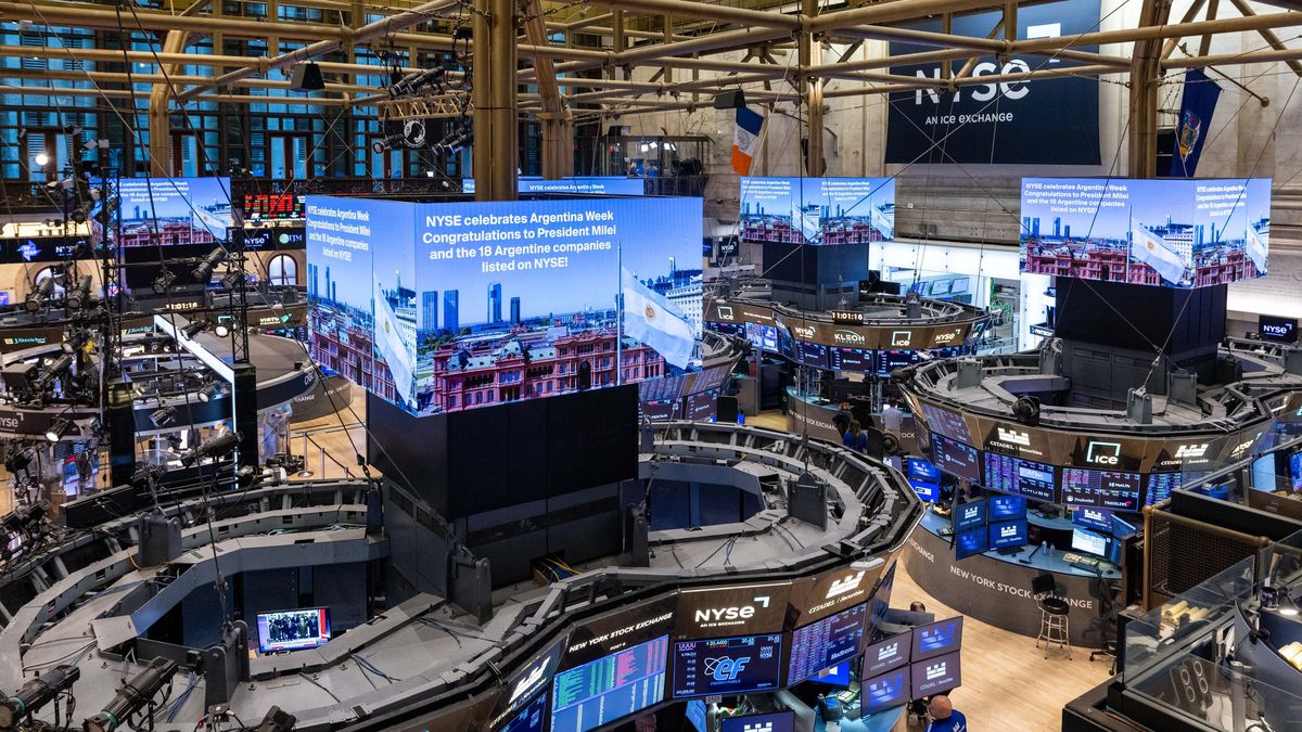 Tras la caída del precio del petróleo, treparon los ADRs y bonos argentinos en Wall Street y el riesgo país regresó a los 600 puntos