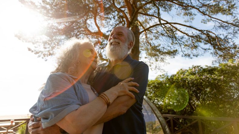 Así lo confirma un reciente análisis realizado en Estados Unidos, que reveló el verdadero impacto de incorporar ciertos hábitos positivos a partir de la mediana edad