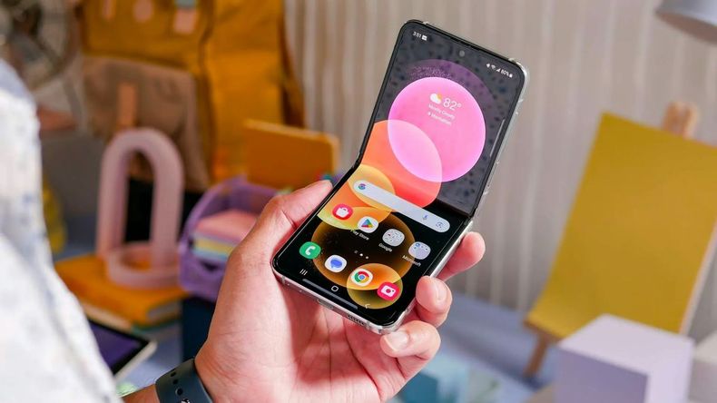 Revelaron los detalles de un celular plegable muy esperado.