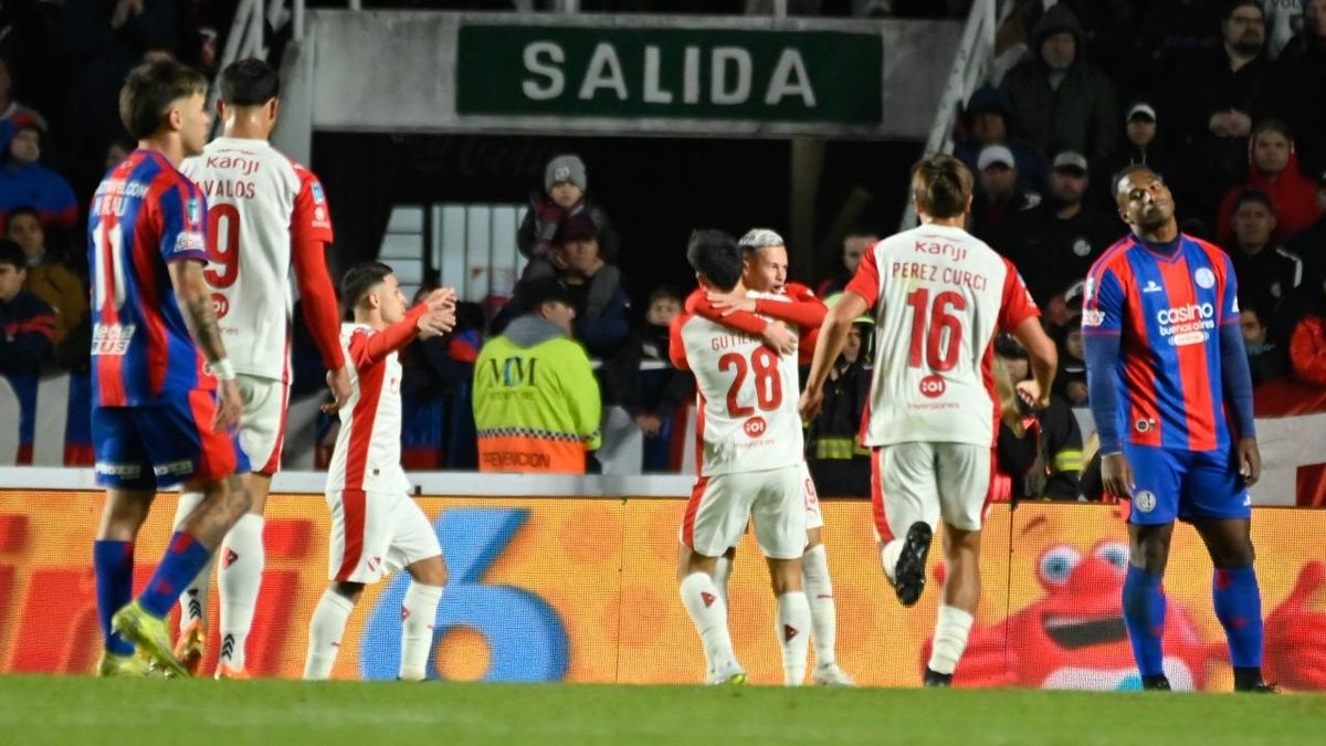 Independiente se quedó con un partidazo ante San Lorenzo en el Nuevo Gasómetro y ambos clasificaron a octavos