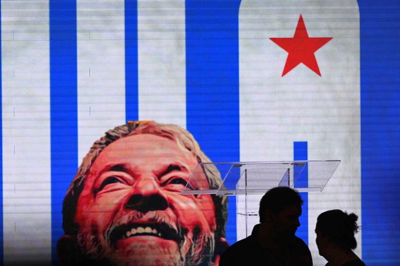 Lula da Silva dio su primer discurso tras confirmarse su triunfo en el balotaje.