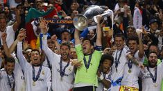 Este jugador ganó cuatro Champions League con el Real Madrid. Este jugador ganó cuatro Champions League con el Real Madrid.