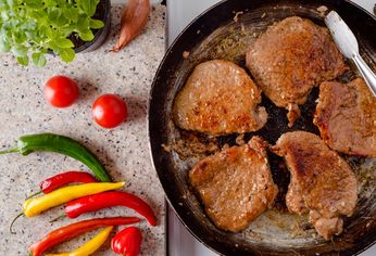 A la hora de equipar la cocina, elegir entre utensilios de acero inoxidable o de aluminio puede marcar una gran diferencia.&nbsp;