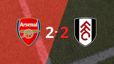 arsenal empato 2-2 en casa con fulham
