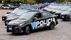 Patrulleros de la Policía de Santa Fe. Patrulleros de la Policía de Santa Fe.