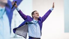 Louta fue el telonero argentino elegido por Taylor Swift. Louta fue el telonero argentino elegido por Taylor Swift.