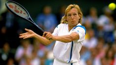 Martina Navratilova anunció que padece cáncer de garganta y mama. Martina Navratilova anunció que padece cáncer de garganta y mama.
