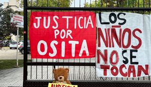 El acompañamiento a Osita durante el juicio a su padre abusador, Julián Canali. El acompañamiento a Osita durante el juicio a su padre abusador, Julián Canali.