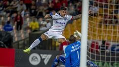 Bareiro, el goleador de San Lorenzo que podría pasar a River. Bareiro, el goleador de San Lorenzo que podría pasar a River.