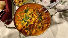 El restaurante mantiene combina recetas italianas y el espíritu de la gastronomía porteña. El restaurante mantiene combina recetas italianas y el espíritu de la gastronomía porteña.