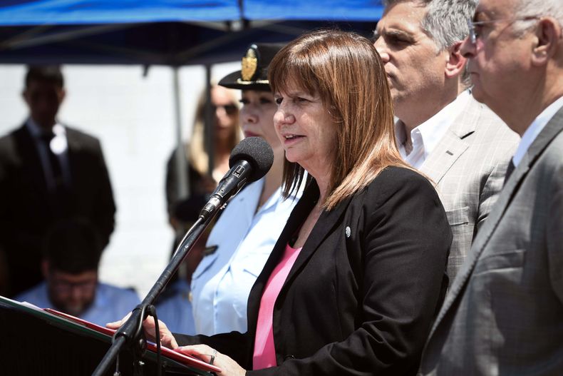 Patricia Bullrich puso &eacute;nfasis en "desconectar a los presos de la realidad" al presentar el nuevo protocolo para presos de alto riesgo.&nbsp;