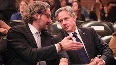 Santiago Cafiero y AntonyBlinken, junto en el evento&nbsp;Core Group LGTBI “The Right to be Me”