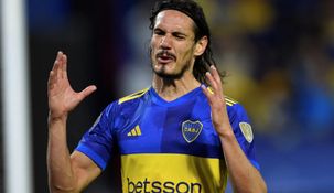 Cavani se perdió el primer gol de Boca.