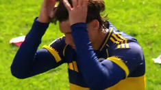 Exequiel Zeballos erró un penal para Boca contra Estudiantes. Exequiel Zeballos erró un penal para Boca contra Estudiantes.