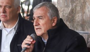 Gerardo Morales volvió a criticar a Javier Milei y a realizar un guiño a Sergio Massa. Gerardo Morales volvió a criticar a Javier Milei y a realizar un guiño a Sergio Massa.