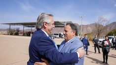 El Presidente se reunirá con el gobernador Ricardo Quintela.