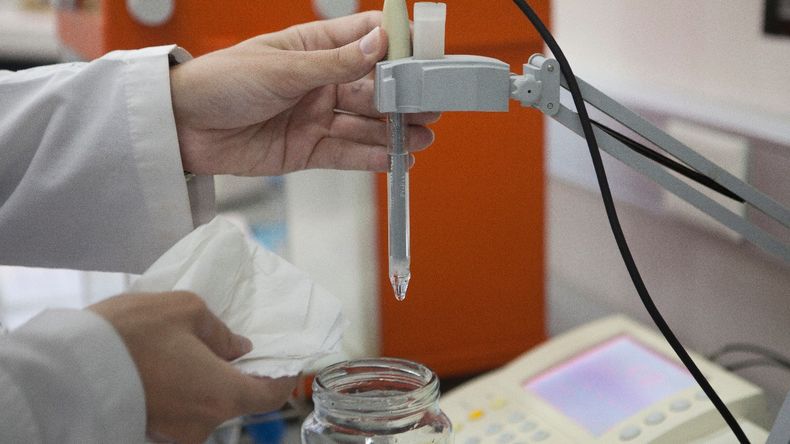 ANMAT detectó irregularidades en los dos laboratorios farmacéuticos.