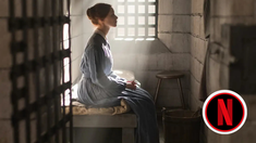 Alias Grace recupera la historia de una joven acusada de asesinato en la Canadá del siglo XIX.