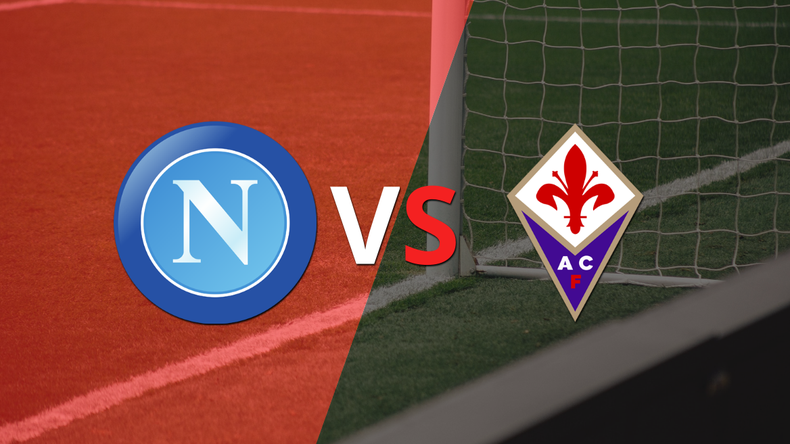 Fiorentina gana 3 a 1 en su visita a Napoli