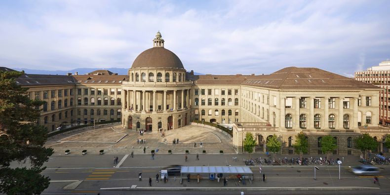 ETH en Zúrich, Suiza.