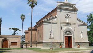 El primer vino americano que probó Felipe V, Rey de España durante 1700-1746, provenía de este lugar. El primer vino americano que probó Felipe V, Rey de España durante 1700-1746, provenía de este lugar.