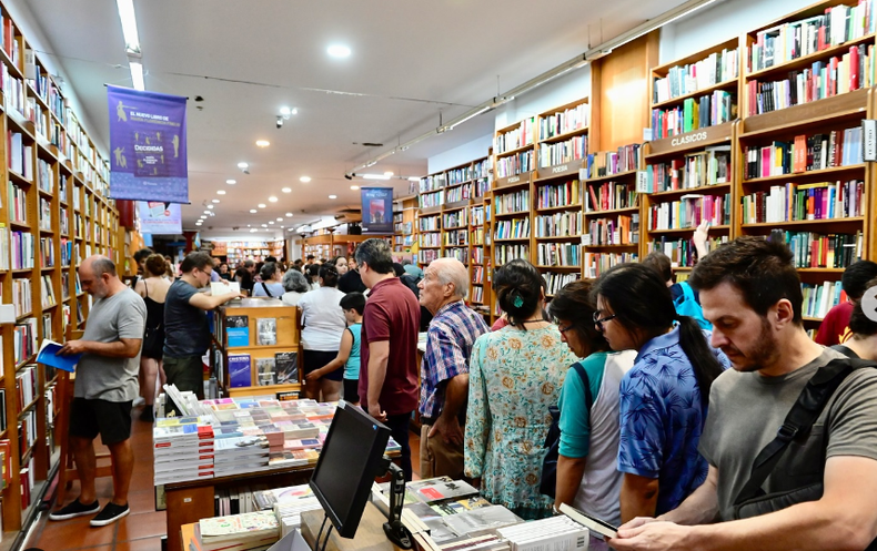En librerías, cafés, museos y espacios culturales tendrán lugar charlas, conciertos y demás propuestas. 