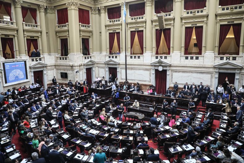 Diputados aprobó el proyecto eximición del impuesto a las Ganancias para personal de salud por guardia adicional.&nbsp;