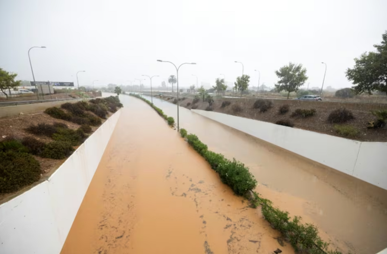 Ibiza registró inundaciones.