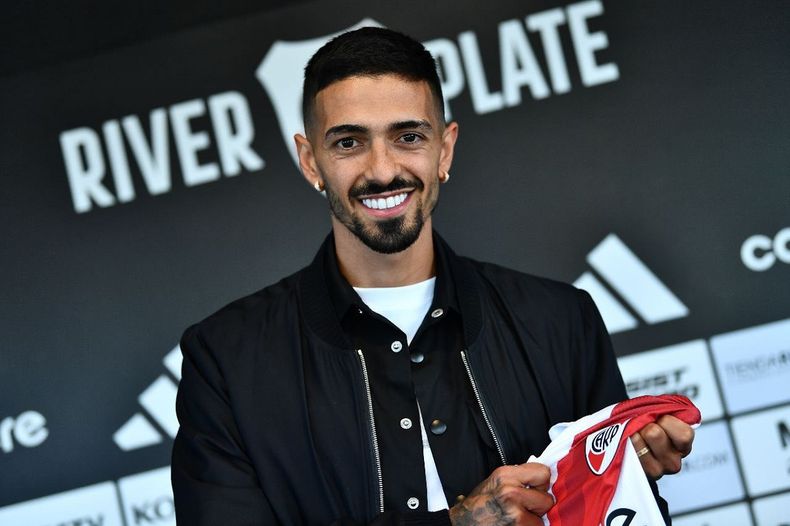 Manu Lanzini se sumó por un año al Millonario.