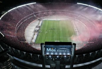 El artista internacional que se despide en Argentina: su show en River será el último de su carrera.