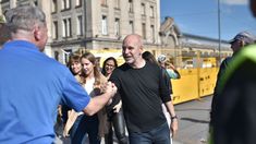 Rodríguez Larreta visitó Retiro para observar el reordenamiento del espacio público. Rodríguez Larreta visitó Retiro para observar el reordenamiento del espacio público.