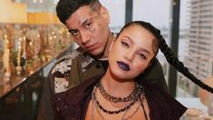 La artista rompió en llanto ante la prensa. La artista rompió en llanto ante la prensa.