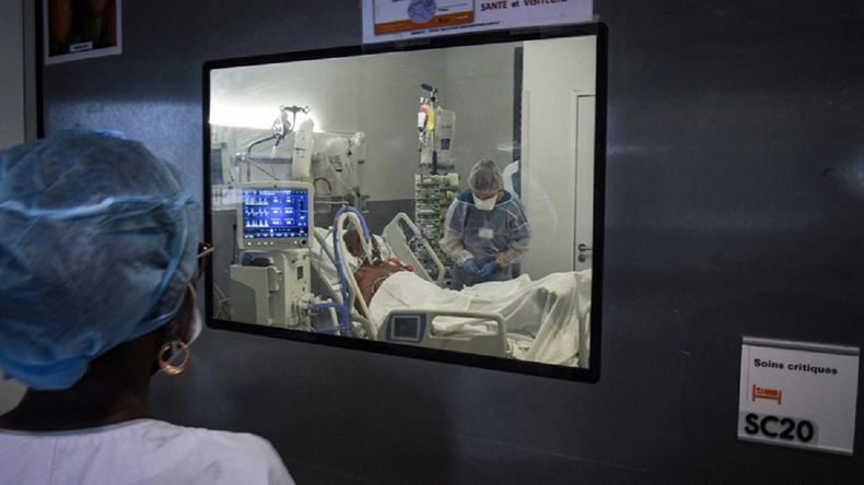 Covid-19: se registraron 4.482 contagios, 27% menos que la semana pasada
