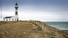 Uno de los faros más australes y antiguos del país. Uno de los faros más australes y antiguos del país.