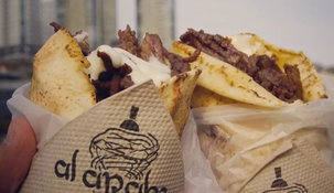 Shawarma y otras especialidades árabes: la oferta de este delicioso restaurante de Buenos Aires.
