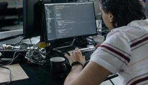 Los programadores no tienen Convenio Colectivo de Trabajo ni paritarias. Los programadores no tienen Convenio Colectivo de Trabajo ni paritarias.