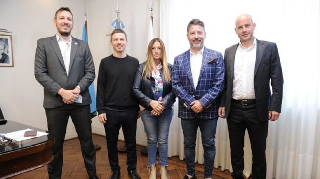 Merlo recibió a empresarios para beneficiar al desarrollo de las PyMEs.