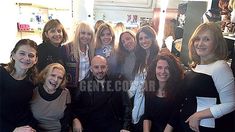 Dalma Maradona debutó en el teatro, Claudia Villafañe la fue a ver y Diego le mandó flores desde Dubai Dalma Maradona debutó en el teatro, Claudia Villafañe la fue a ver y Diego le mandó flores desde Dubai