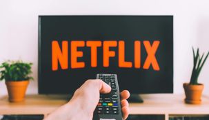 Se trata de una serie muy futbolera pero que no trata sobre lo que sucede dentro del campo de juego llegó a Netflix.