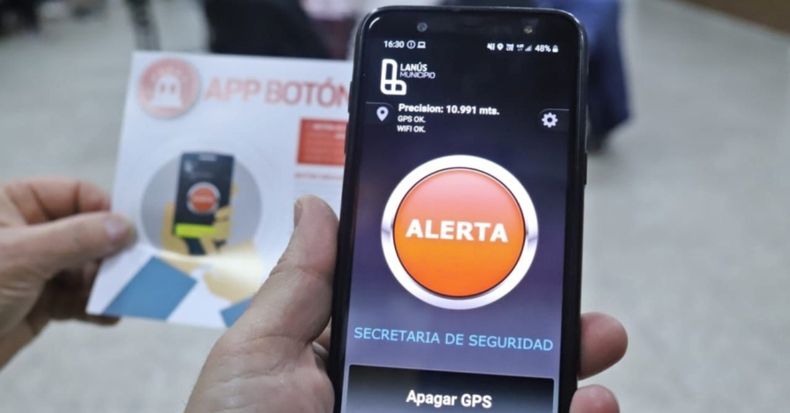 La niña logró dar aviso a la policía a través del botón antipánico.