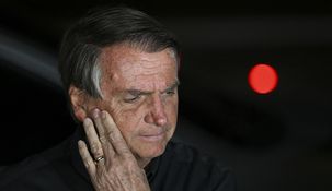 Un hacker reveló que Jair Bolsonaro le ordenó cometer fraude electoral. Un hacker reveló que Jair Bolsonaro le ordenó cometer fraude electoral.