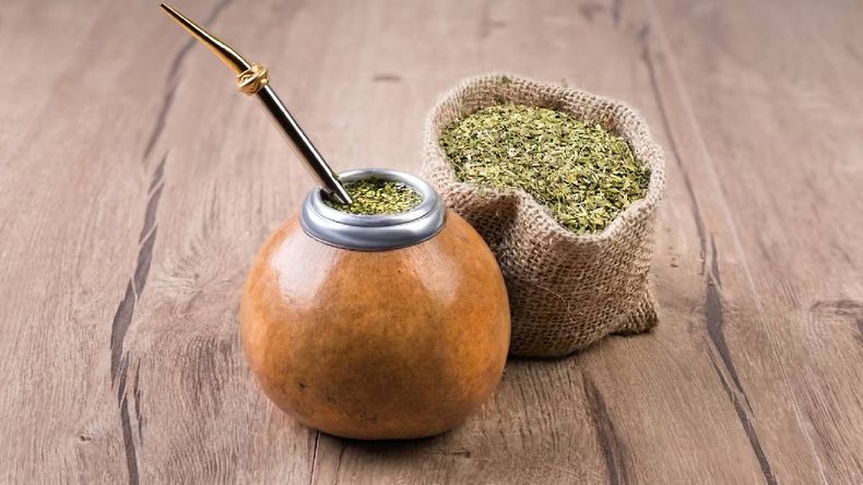 Las nuevas costumbres que acompañan al mate y renuevan la tradición argentina.