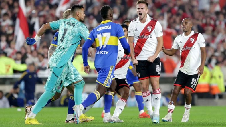 Los picantes posteos de Palavecino del pasado que reavivan los polémicos festejos en el Superclásico