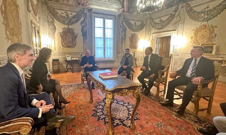 Diana Montino protagonizó reuniones en Italia.
